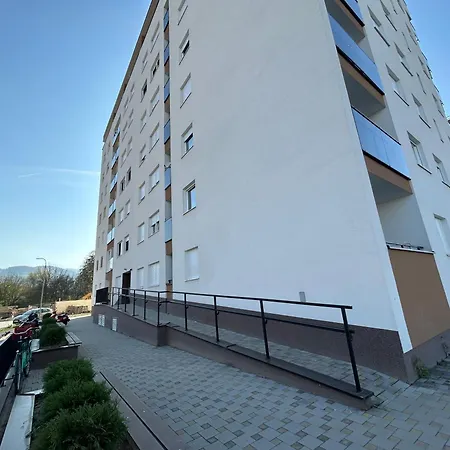 Apartment Vrbas 1 + Podzemna Garaza Banja Luka
